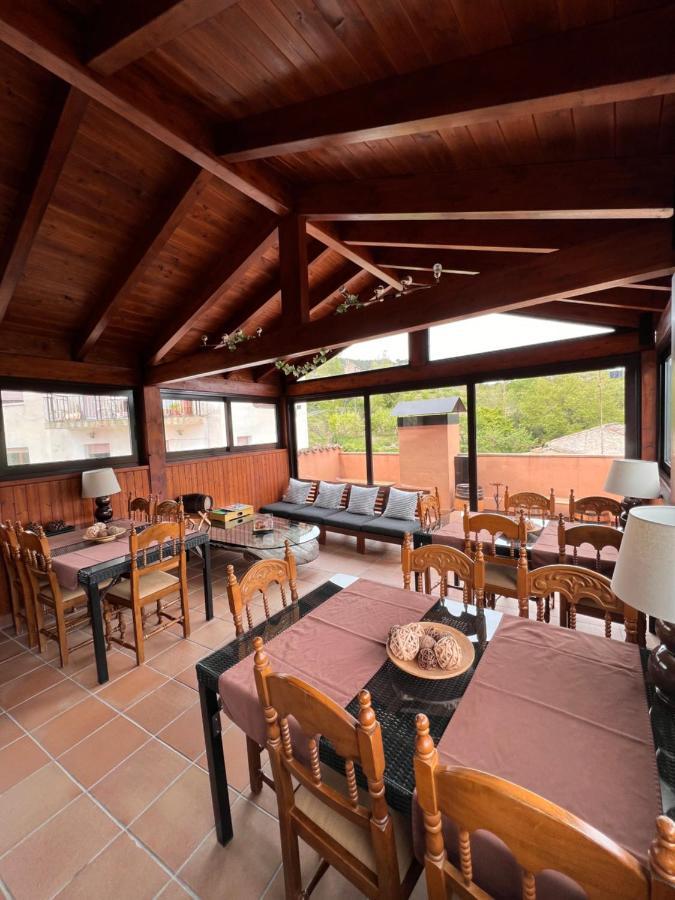 El Molí de Pontons suites con jacuzzi spa Exterior foto